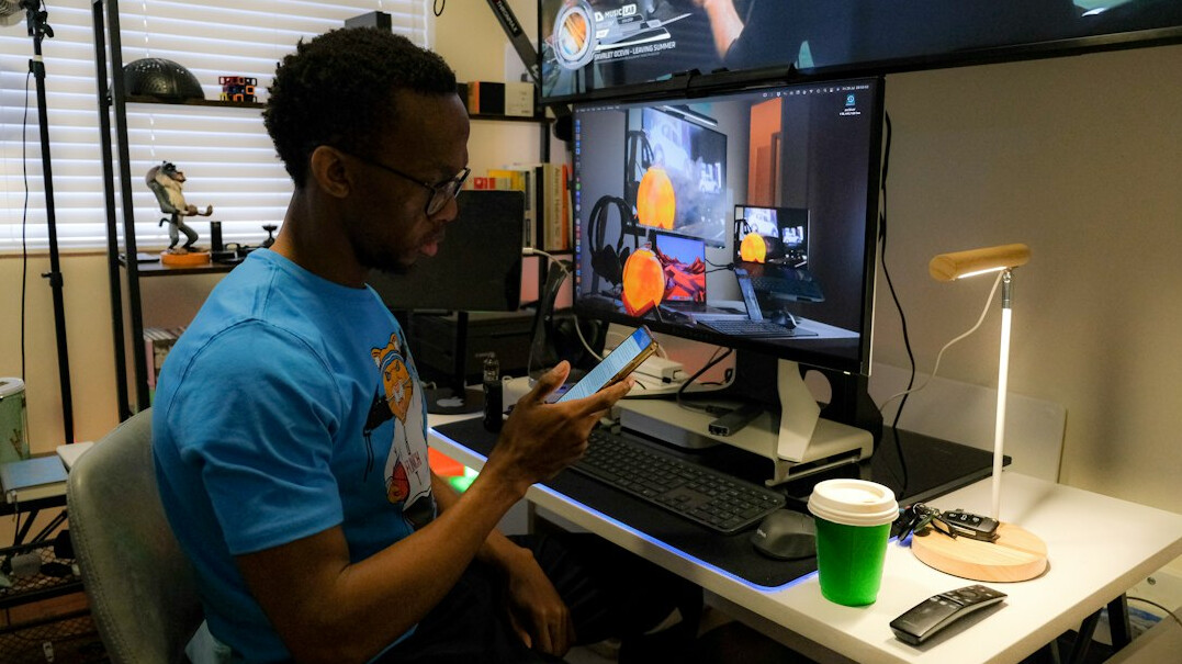 person using ai assistant